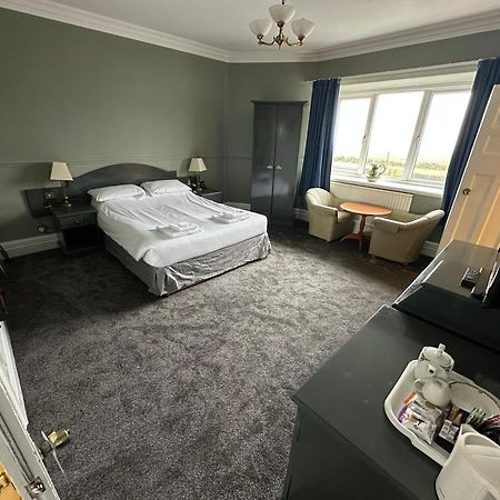 Clarkes Hotel Barrow In Furness מראה חיצוני תמונה