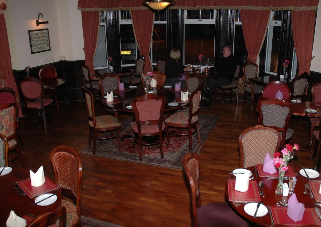 Clarkes Hotel Barrow In Furness מראה חיצוני תמונה