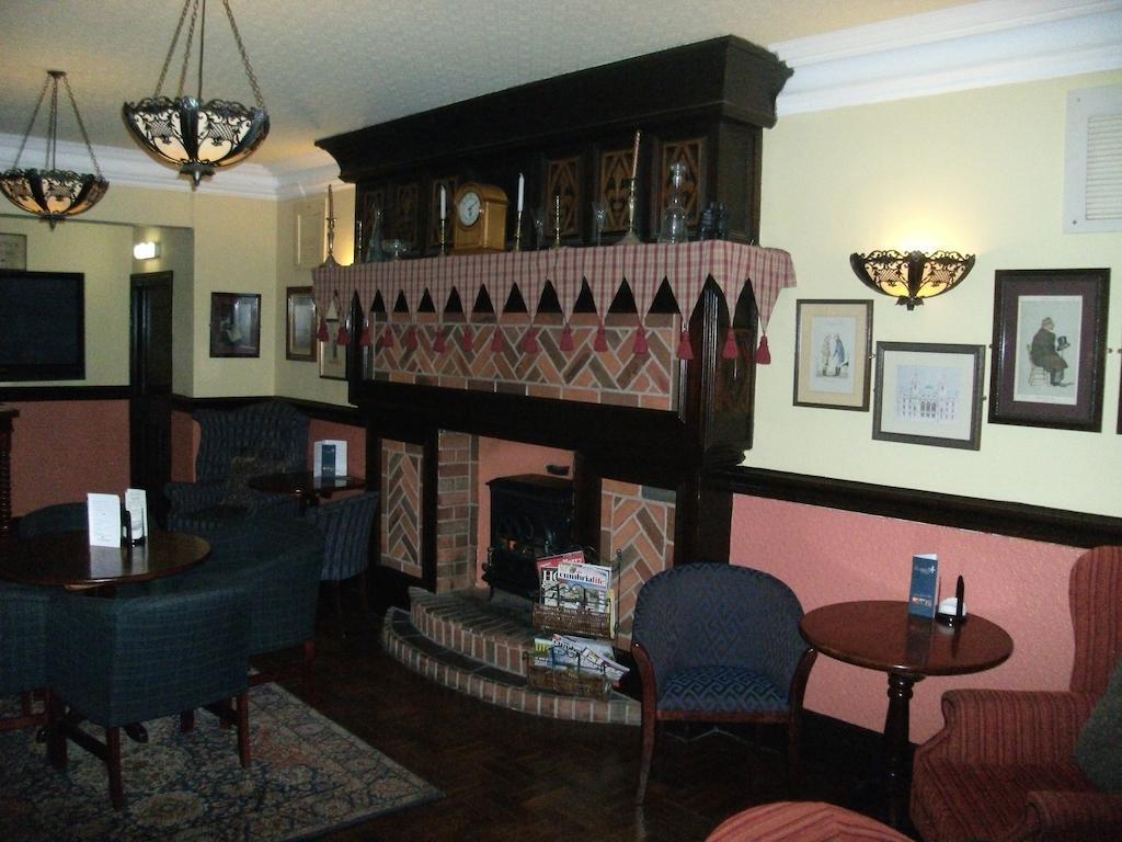 Clarkes Hotel Barrow In Furness מראה חיצוני תמונה