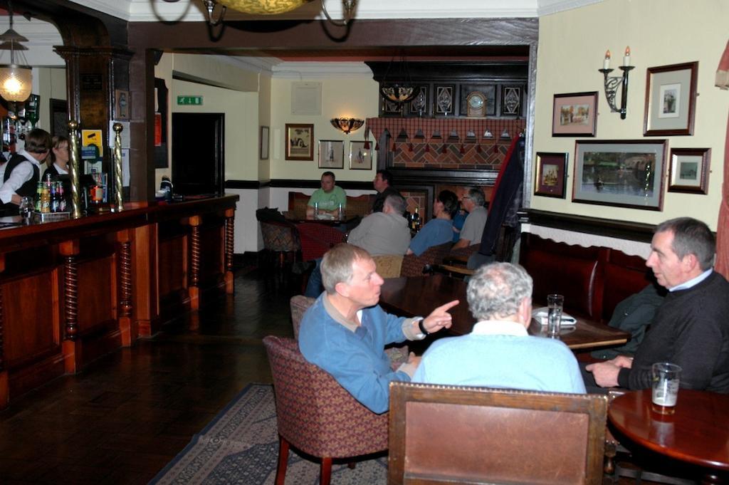 Clarkes Hotel Barrow In Furness מראה חיצוני תמונה